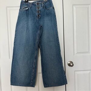Wide-Leg Medium Wash Jeans